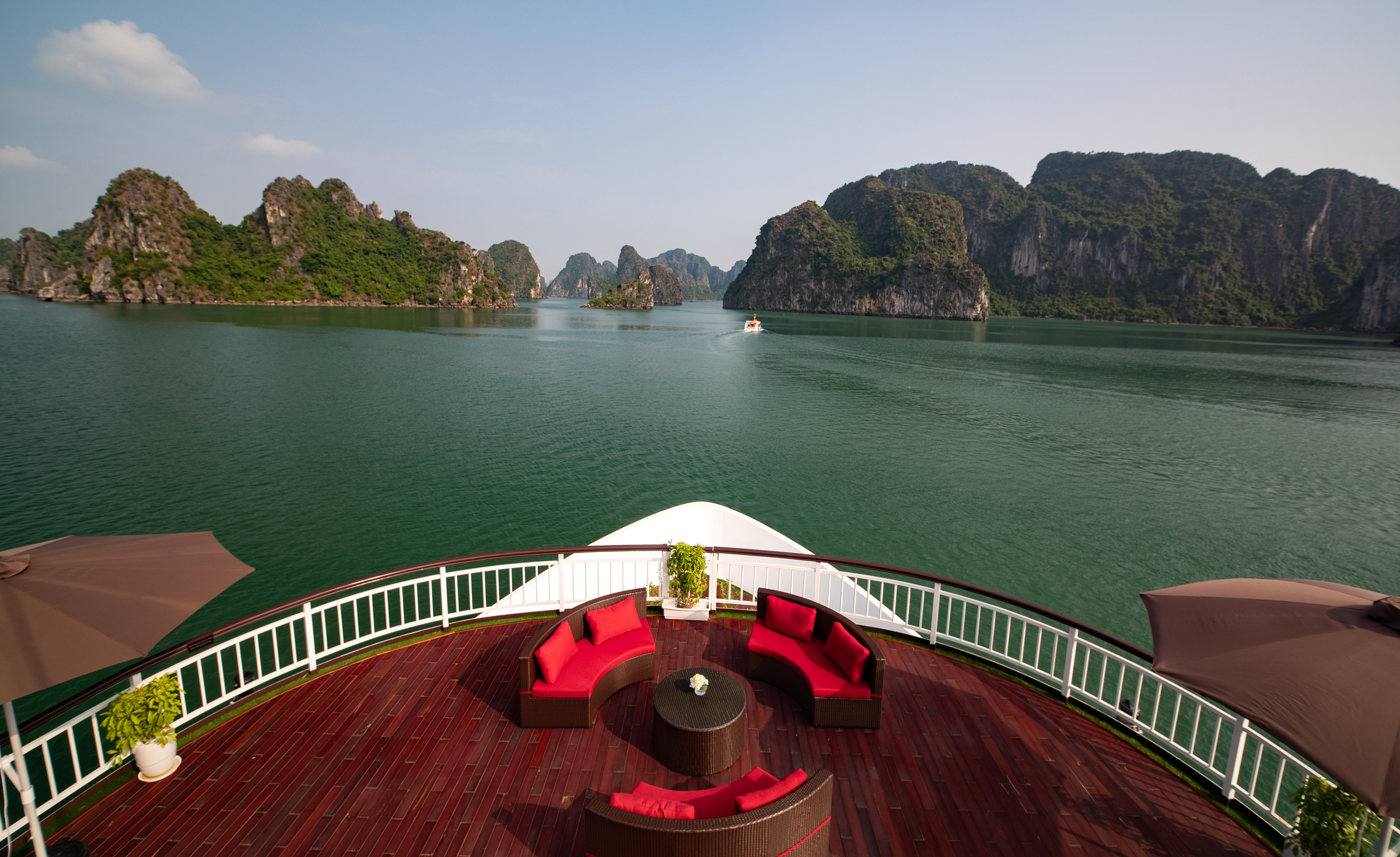 Sundeck — 4