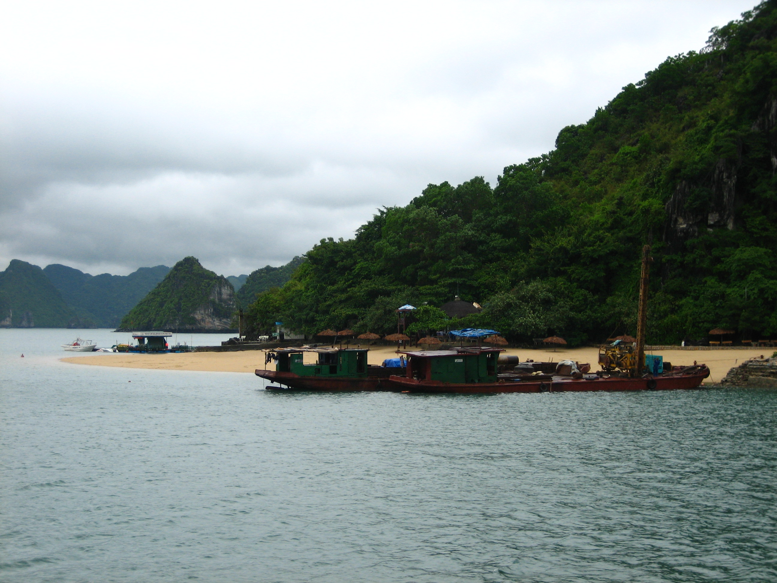 Titop Island Halong: The Best Panoramic View and the Captivating Crescent Beach